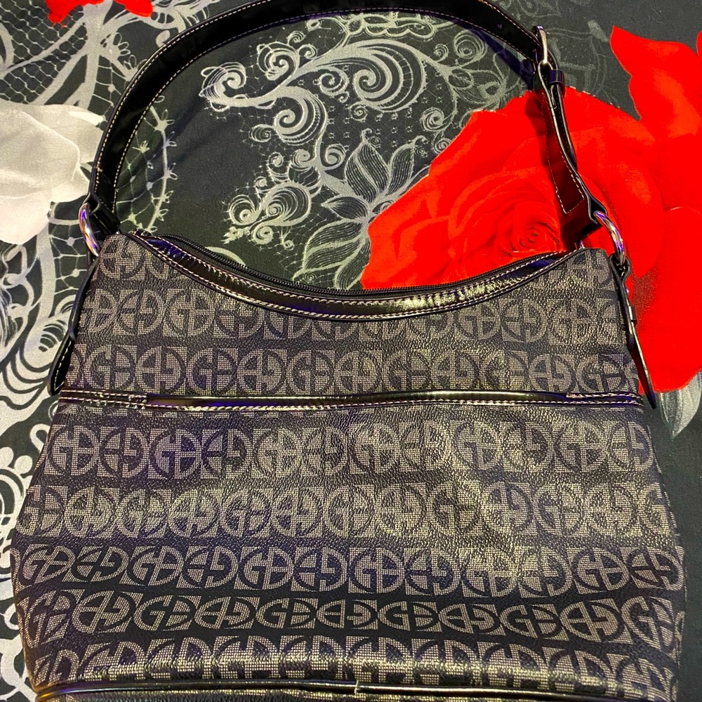 Giani Bernini Shoulder Bag